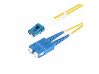 StarTech.com 50m (164ft) LC to SC (UPC) OS2 Single Mode Duplex Fiber Optic Cable, 9/125µm, Laser Optimized, 10G, Bend Insensitive, Low Insertion Loss - LSZH Fiber Patch Cord (SMLCSC-OS2-50M) - Patch-kabel - LC/UPC enkelläge (hane) till SC/UPC enkelläge (hane) - 50 m - 50 m - 2 mm - fiberoptisk - duplex - 9 / 125 mikrometer - OS1/OS2 - halogenfri, passiv - gul SMLCSC-OS2-50M